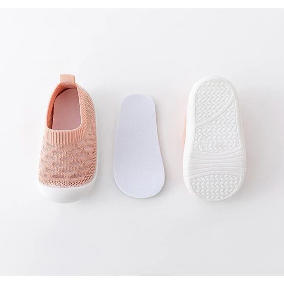 Kiddie Kicks MiniMesh™ - Essentials - Pink / 0-6 Months (UK 3 / US 4) - NWOT - Picture 3 of 8